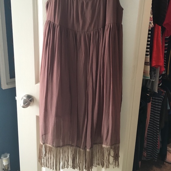 Beautiful swing dress - Picture 3 of 3